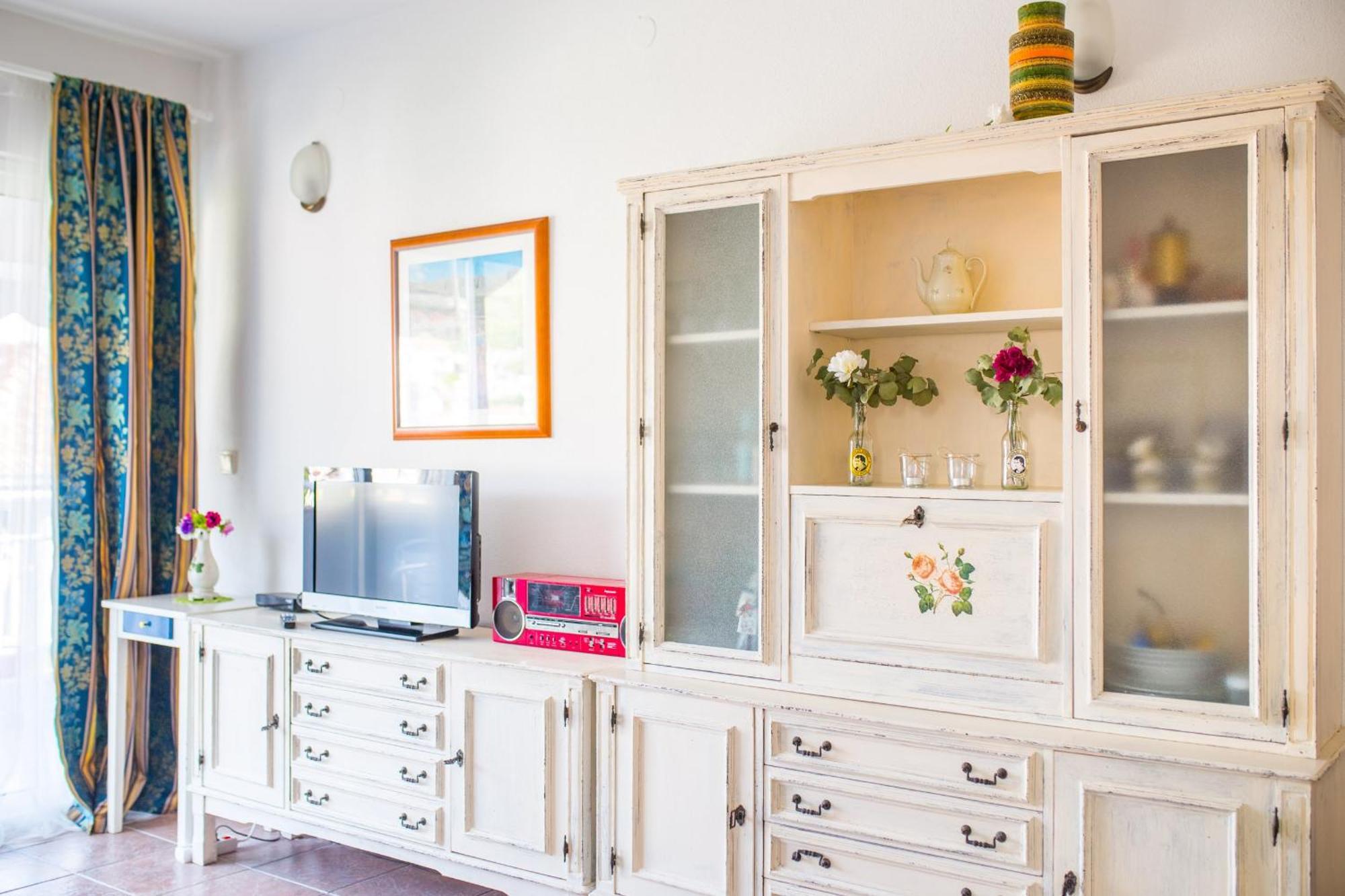 Apartmani Kala Podgora Oda fotoğraf